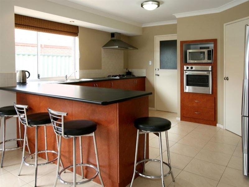 33 Benson Way, High Wycombe WA 6057