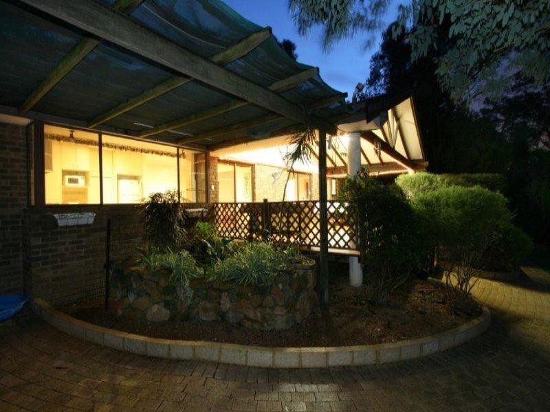 15 Padbury Road, Darlington WA 6070