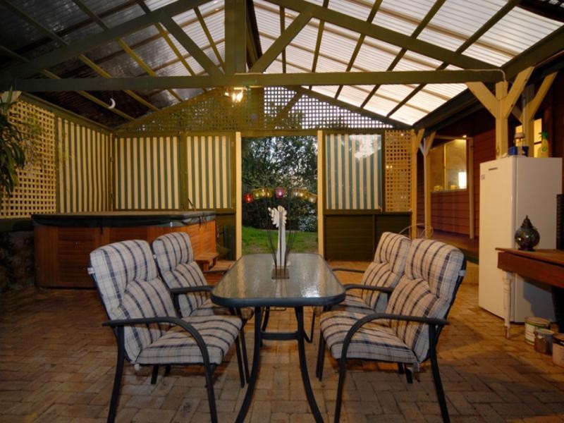 34 Dryandra Crescent, Darlington WA 6070