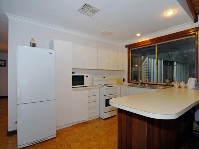 34 Dryandra Crescent, Darlington WA 6070