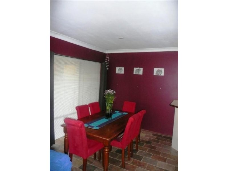 30 Golden Crescent, High Wycombe WA 6057