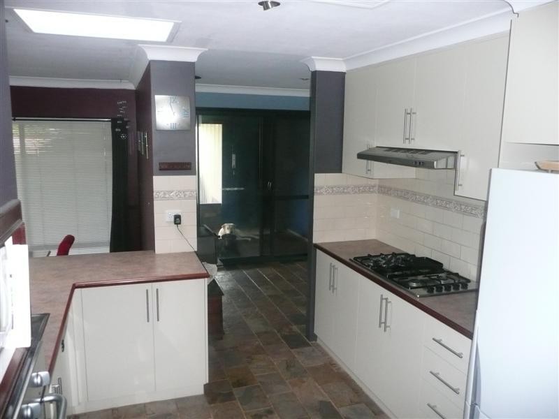 30 Golden Crescent, High Wycombe WA 6057