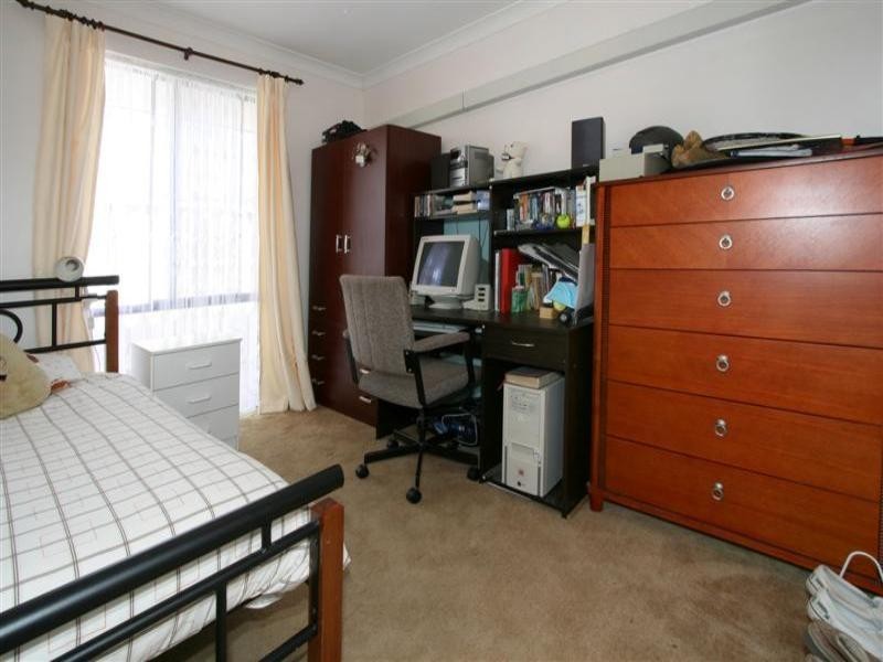 36 Kookaburra Crescent, High Wycombe WA 6057