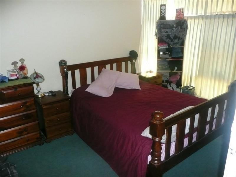 35 Wittenoom Road, High Wycombe WA 6057