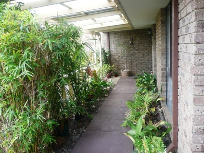 4 Jabiru Court, High Wycombe WA 6057