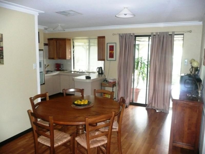 4 Jabiru Court, High Wycombe WA 6057