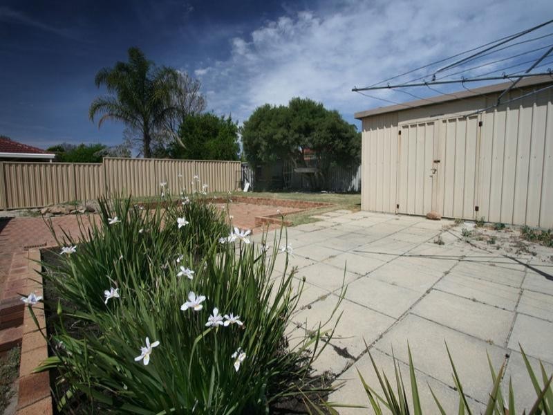 45 Swallow Loop, High Wycombe WA 6057