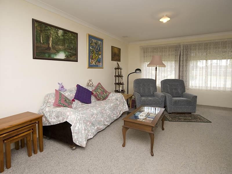 7 Leith Place, High Wycombe WA 6057