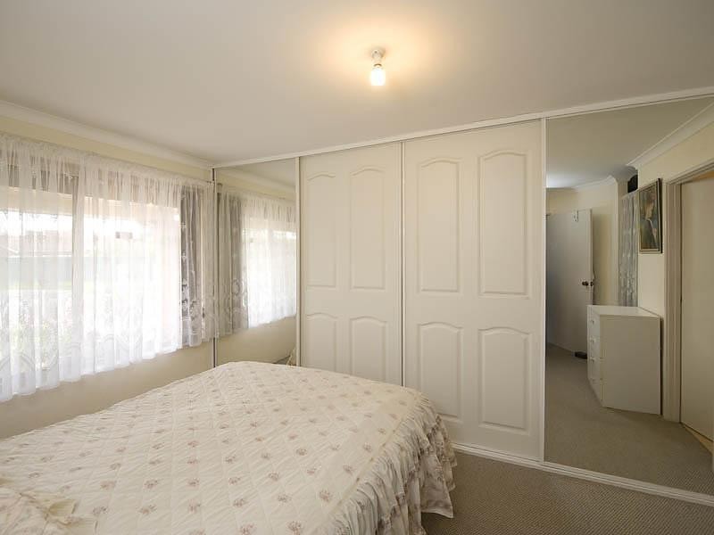 7 Leith Place, High Wycombe WA 6057