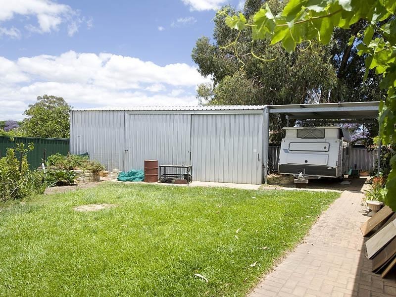 7 Leith Place, High Wycombe WA 6057