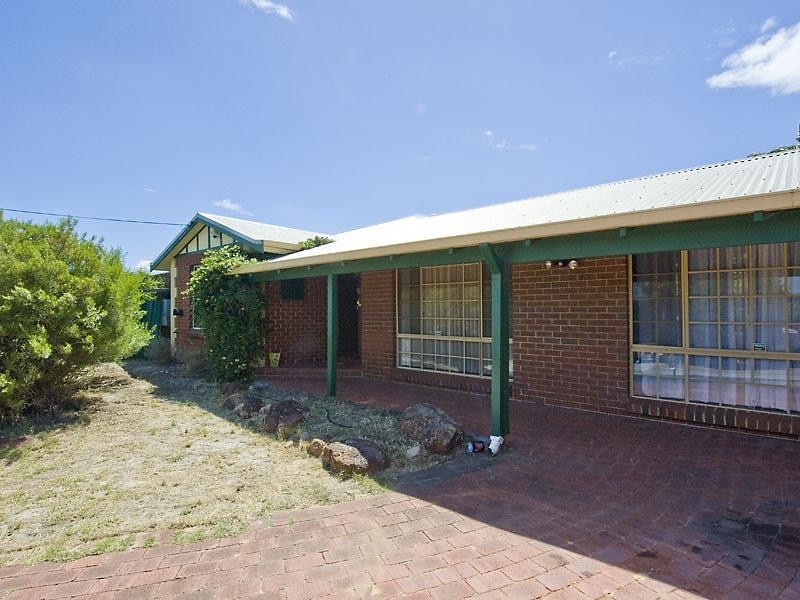 83 Newburn Road, High Wycombe WA 6057