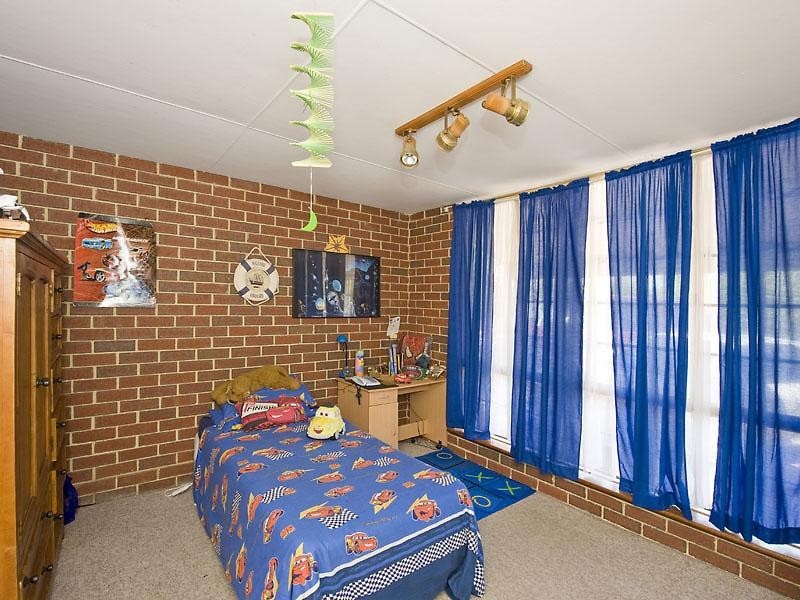 83 Newburn Road, High Wycombe WA 6057