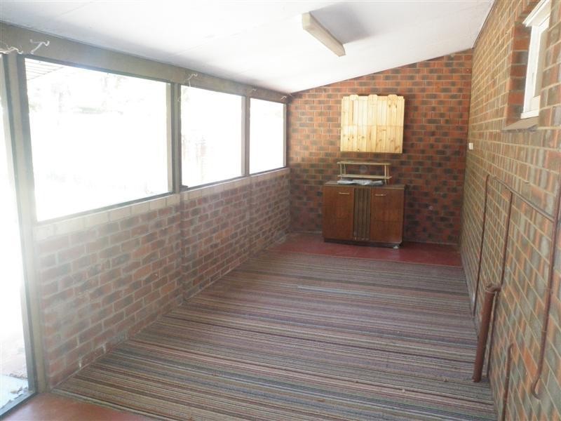 61 Cyril Road, High Wycombe WA 6057