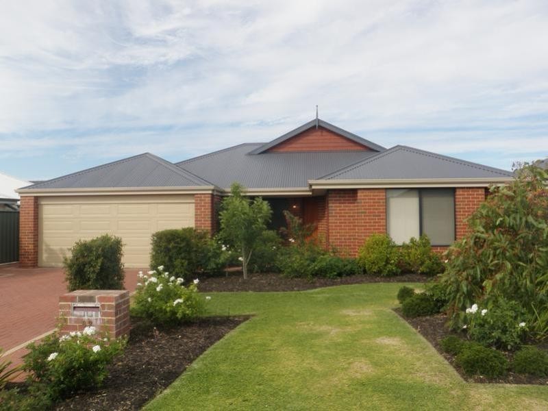 62 Larwood Crescent, High Wycombe WA 6057