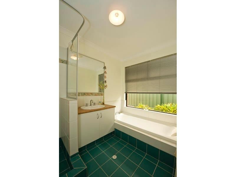 62 Larwood Crescent, High Wycombe WA 6057