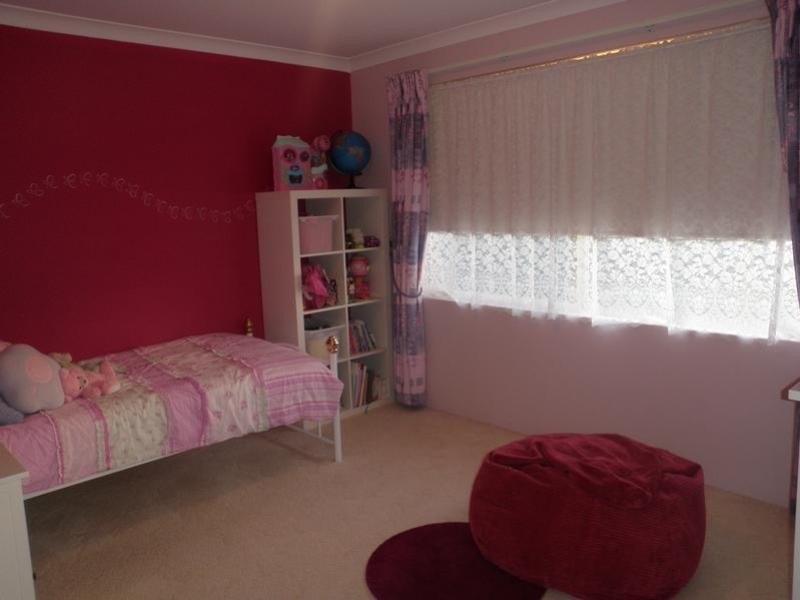 23 Oldham Pass, High Wycombe WA 6057