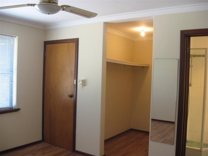 18 Karu Road, Kalamunda WA 6076