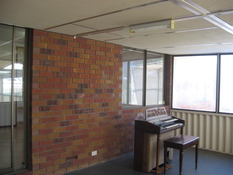 18 Karu Road, Kalamunda WA 6076