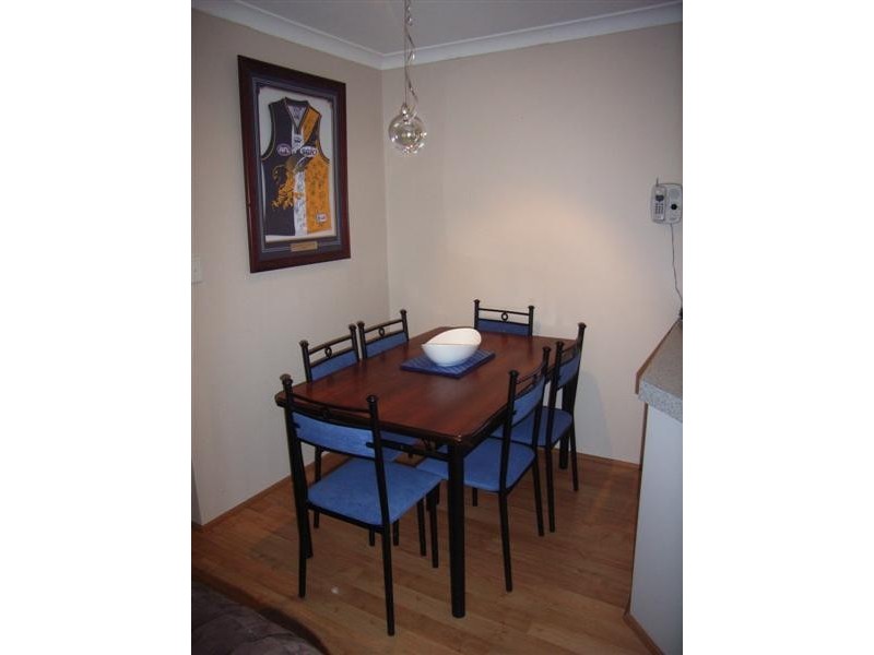 2 Beryl Close, Maida Vale WA 6057