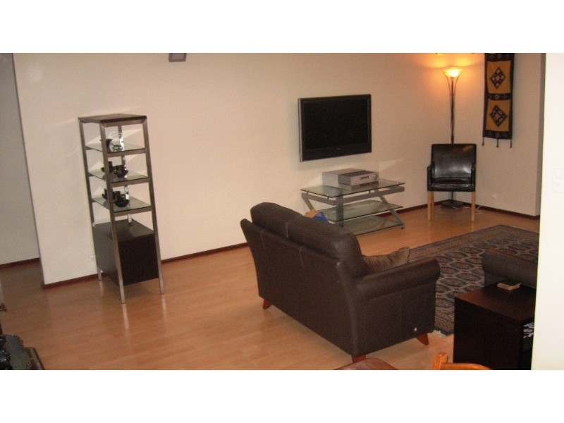 30 Broula Road, Kalamunda WA 6076