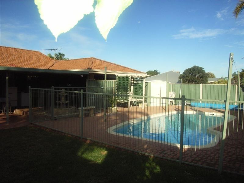 1 Birrine Gardens, High Wycombe WA 6057