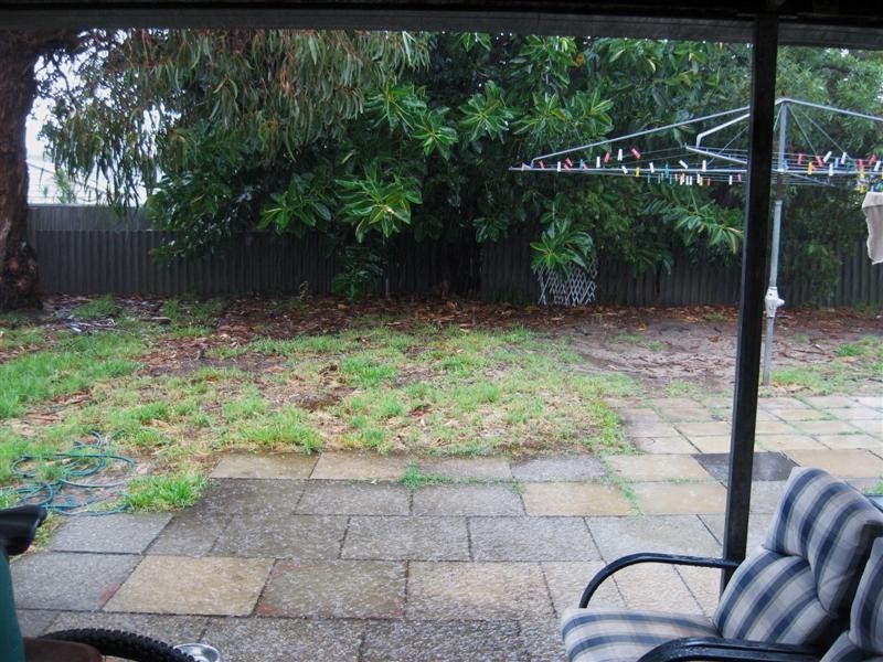 27 Belvidere Street, Belmont WA 6104