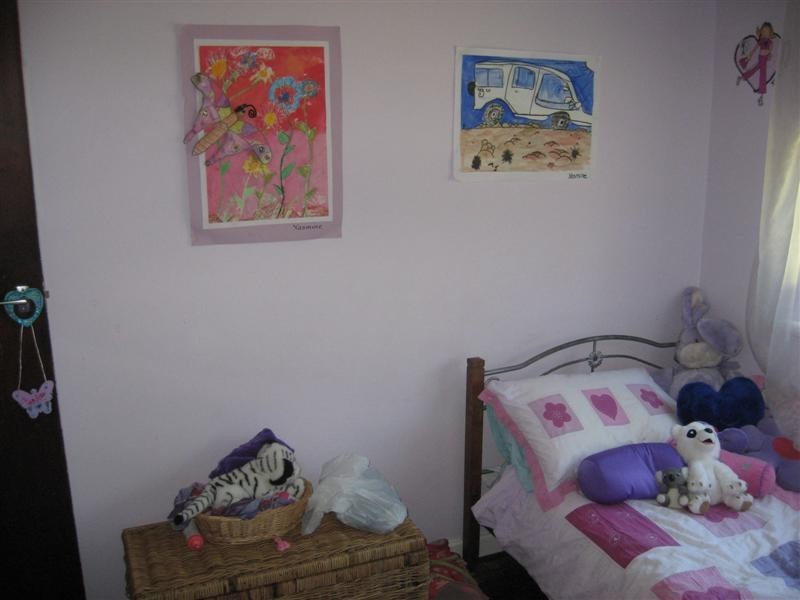37 Swan Road, High Wycombe WA 6057