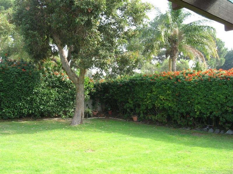 34 Stevens Road, High Wycombe WA 6057