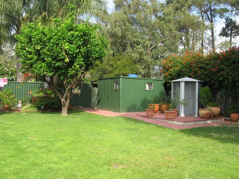 34 Stevens Road, High Wycombe WA 6057