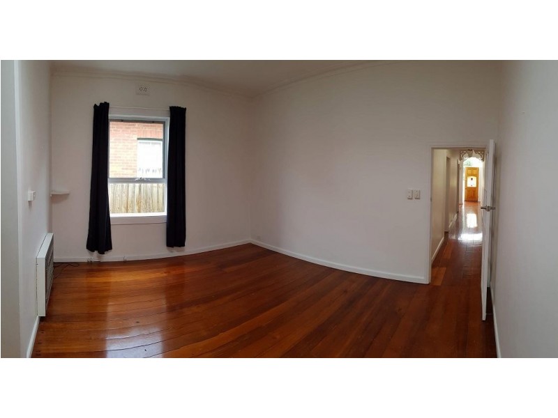 10 Kalymna Grove, St Kilda East VIC 3183