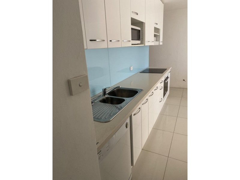 Unit 302/40 The Esplanade (The Sands Holiday Apartments), Surfers Paradise QLD 4217