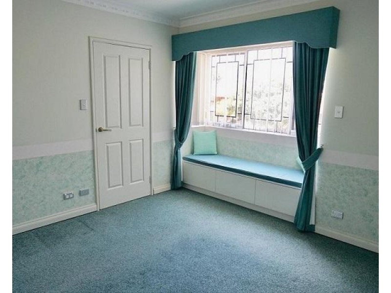 83 Cook Avenue, Hillarys WA 6025