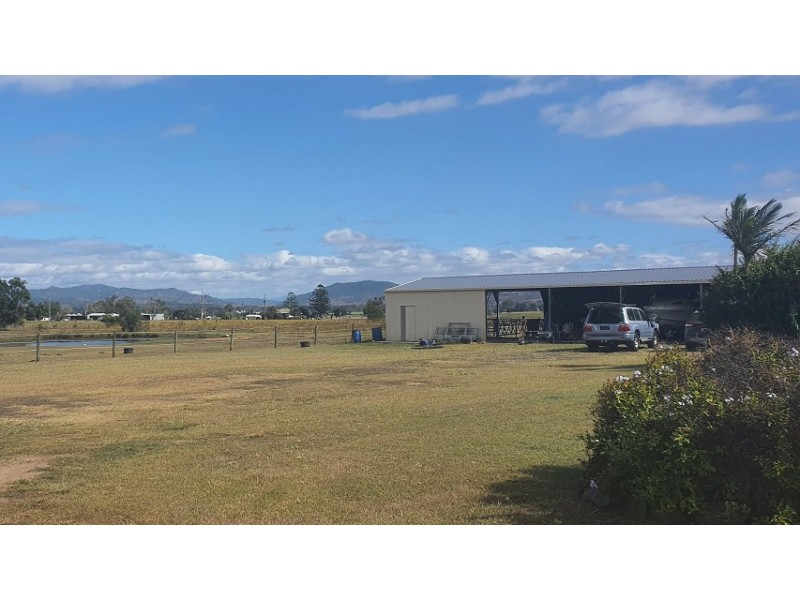 13 Walker Road, Gleneagle QLD 4285