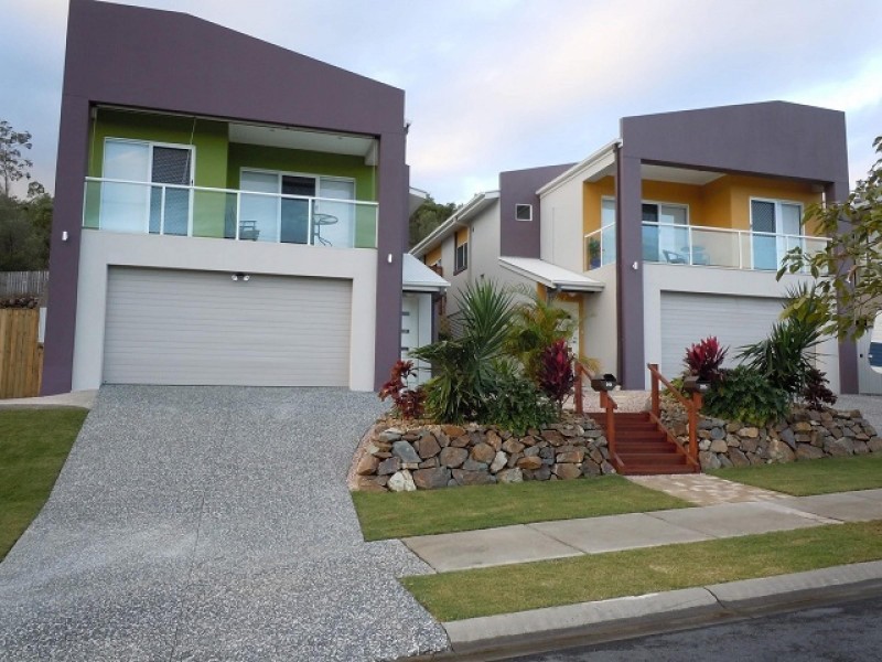 20 Angourie Crescent, Pacific Pines QLD 4211
