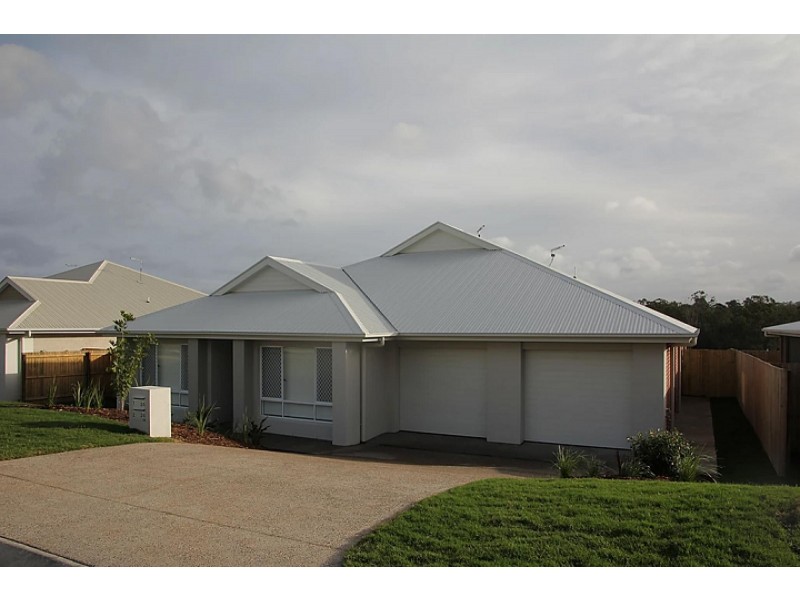 2/24 Arburry Crescent, Brassall QLD 4305