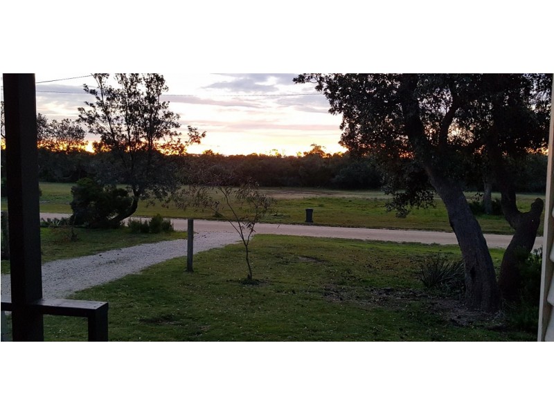 137 Fifth Avenue, Paradise Beach VIC 3851