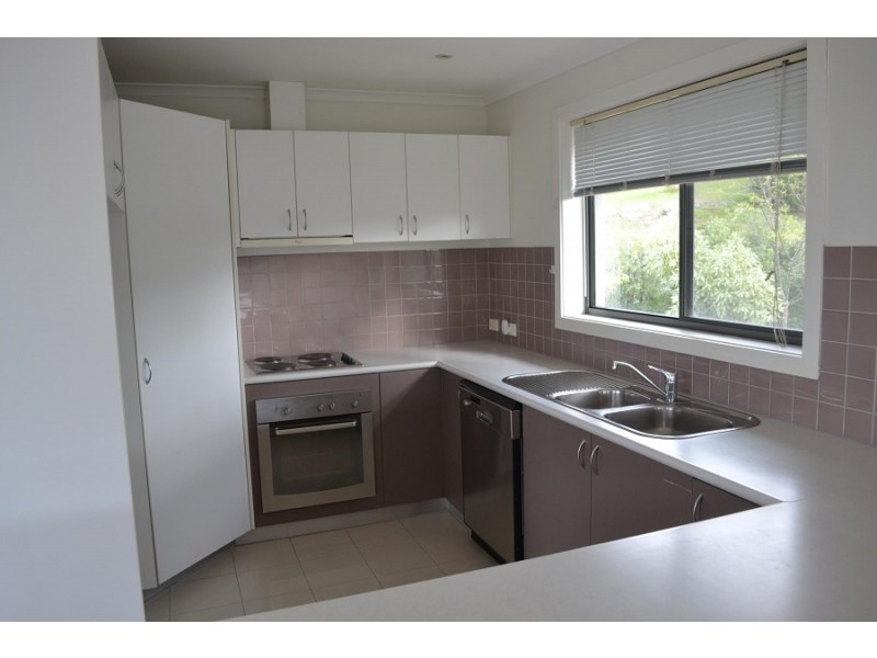 1/27 Auburn Road, Kingston Beach TAS 7050