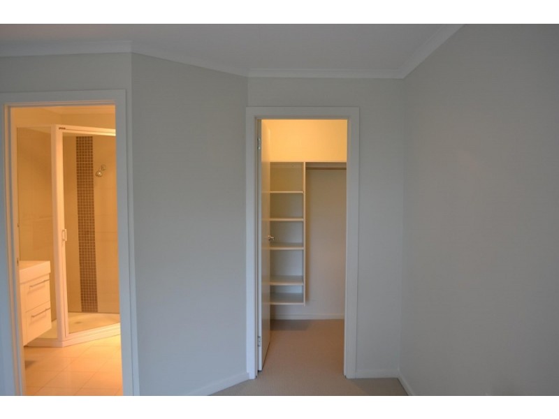 1/27 Auburn Road, Kingston Beach TAS 7050