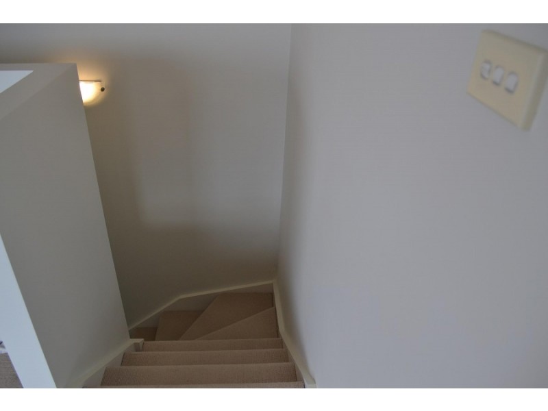 1/27 Auburn Road, Kingston Beach TAS 7050