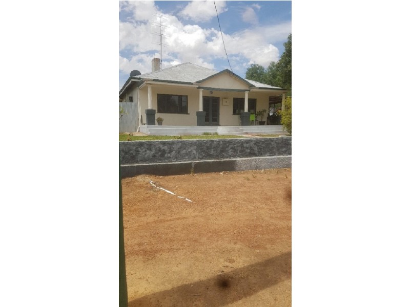 6 Millington Street, Northam WA 6401