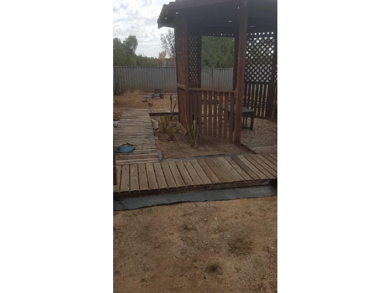 6 Millington Street, Northam WA 6401