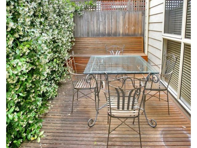 1/13 Bluff Avenue, Elwood VIC 3184