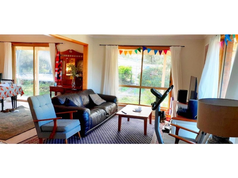 1 Easons Road, Buninyong VIC 3357