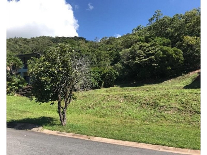 20 Savannah Street, Palm Cove QLD 4879