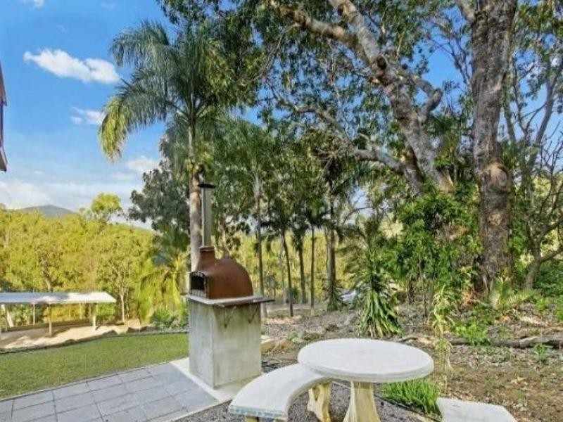 32 Mount Elliot Drive, Alligator Creek QLD 4816
