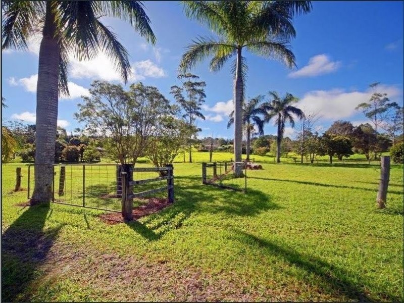 63 Dowling Close, Malanda QLD 4885