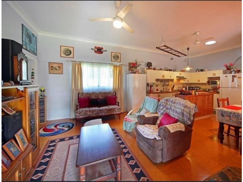 63 Dowling Close, Malanda QLD 4885