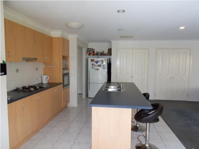 Narre Warren South VIC 3805
