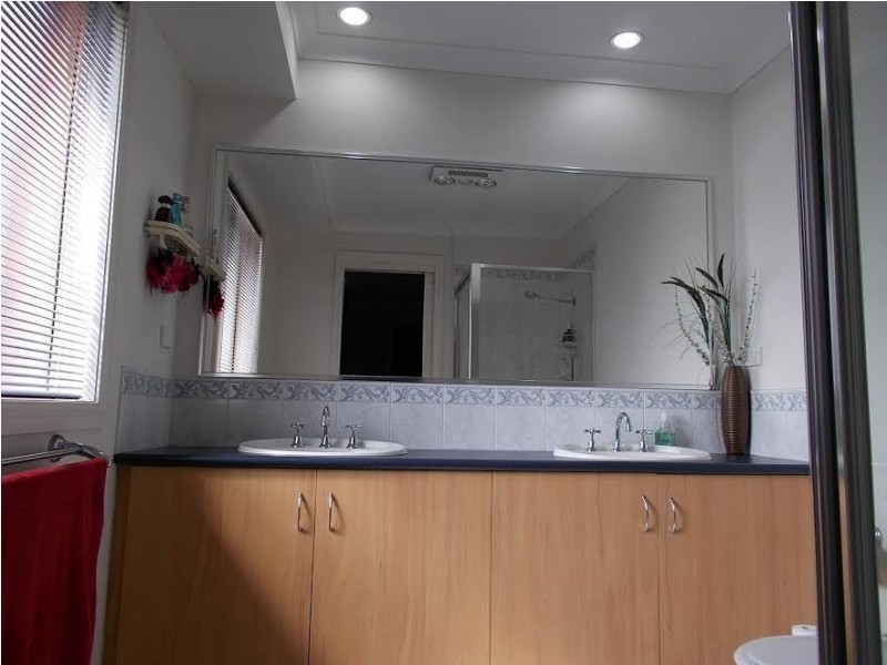 Narre Warren South VIC 3805