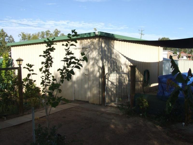 11 Bride Street, Mingenew WA 6522